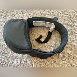 Momcozy Seat Carrier